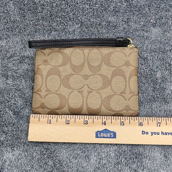 Coach Corner Zip Wristlet SIG PVC leather  F58035 Strap Khaki Black new open box - Picture 14 of 16